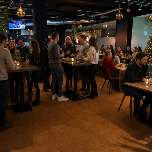 PetitCafe_mensen_2statafel